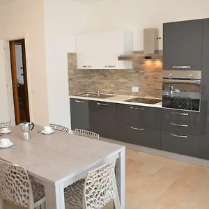  Apartment Trilocale Palazzo Garda